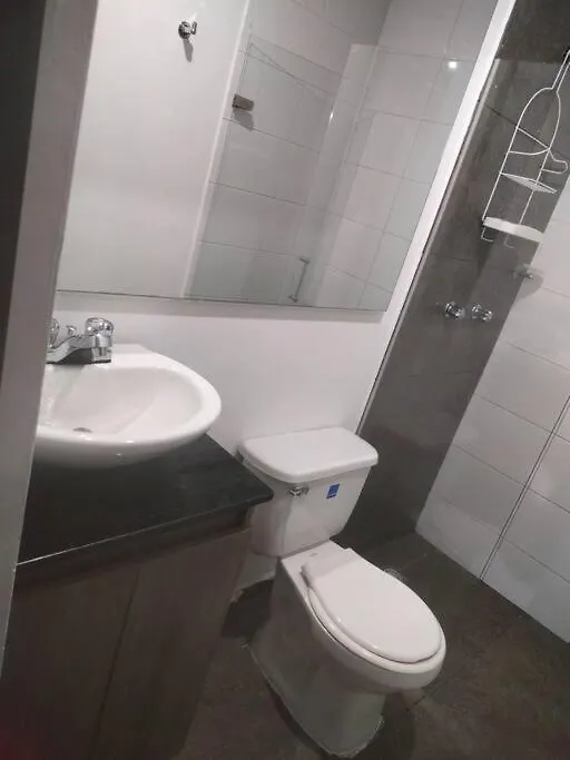 メデジンHermoso Apartamento En San German, Tierra Firme.アパートメント メデジン